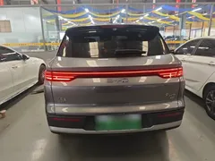 2025 BYD Song Pro 2nd Gen Smart Driving DM-i PHEV 75km Leading — фото 6