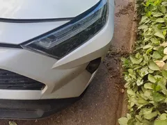 2023 Toyota RAV4 2.0L CVT 2WD Fashion Plus, белый — фото 5