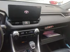 2023 Toyota RAV4 2.0L CVT 2WD Fashion Plus, белый — фото 13