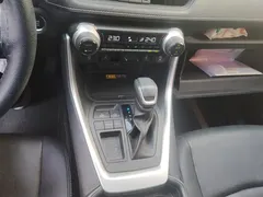 2023 Toyota RAV4 2.0L CVT 2WD Fashion Plus, белый — фото 16