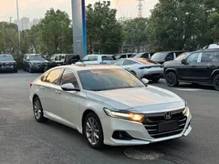 2022 Honda Accord 260TURBO Luxury, белый — фото 3