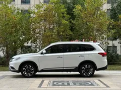 2020 Mitsubishi Outlander 2.4L 4WD Zhixiang 5-seat, белый — фото 4