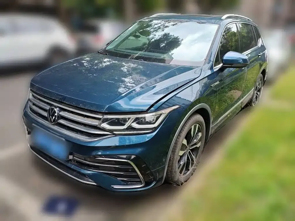 2023 Volkswagen Tiguan L 330TSI AT 2WD R-Line Flagship