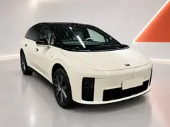 2025 Li Auto i6 2WD Standard — фото 3