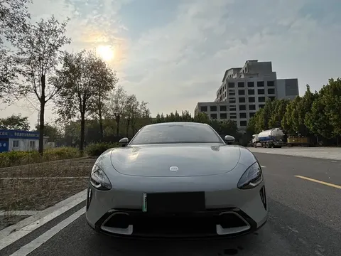 2024 Xiaomi SU7 RWD Long Range Smart Driving
