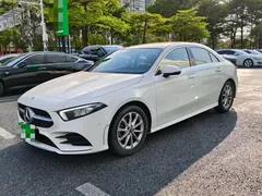 2020 Mercedes-Benz A-Class A 200 L Sport Sedan, белый — фото 1