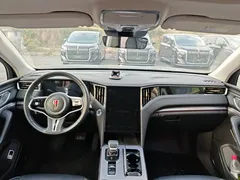 2024 Hongqi HS7 2.0T PHEV 4WD 7, чёрный — фото 10