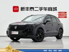 2022 Volkswagen Touareg 3.0TSI Black Sport Package, чёрный — фото 1