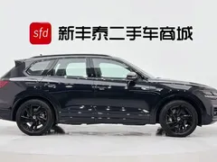 2022 Volkswagen Touareg 3.0TSI Black Sport Package, чёрный — фото 3
