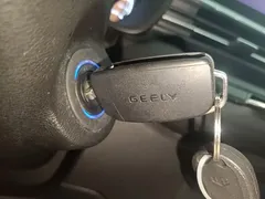 2021 Geely Vision X3 1.5L MT Elite, белый — фото 9
