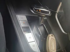 2022 Hyundai Elantra 1.5L CVT LUX Premium — фото 15