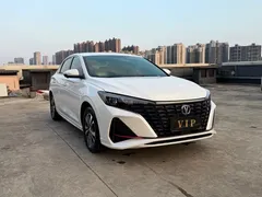 2022 Changan Eado PLUS 1.4T GDI DCT Premium, белый — фото 3