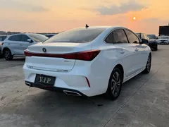2022 Changan Eado PLUS 1.4T GDI DCT Premium, белый — фото 16