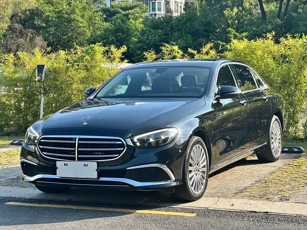 2022 Mercedes-Benz E-Class E 300 L Fashion