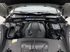 2022 Porsche Macan 2.0T — фото 8