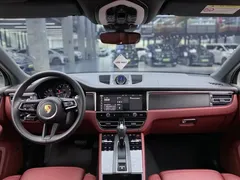 2022 Porsche Macan 2.0T — фото 14