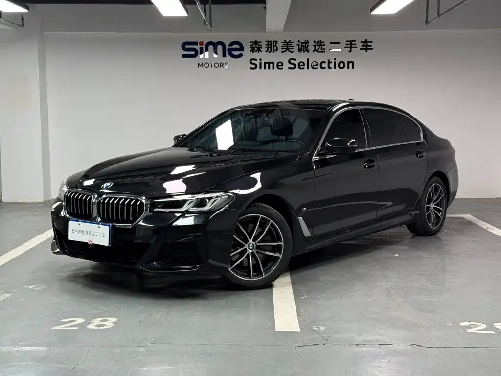 2022 BMW 5 Series 525Li M Sport Package