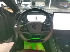 2024 BYD Han PHEV 121km Premium — фото 11