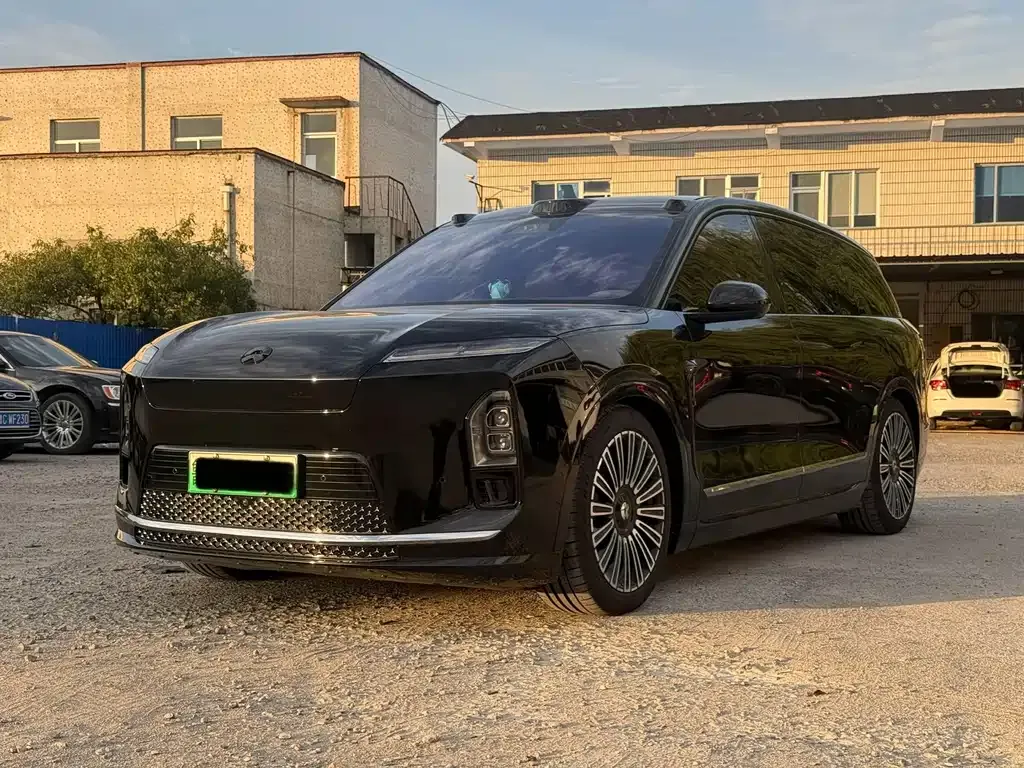 2026 Nio ES8 5-seat Executive Luxury