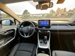 2023 Toyota RAV4 2.0L CVT 2WD Fashion, чёрный — фото 13