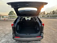2023 Toyota RAV4 2.0L CVT 2WD Fashion, чёрный — фото 16