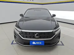 2023 Volkswagen Passat 330TSI Luxury, чёрный — фото 2