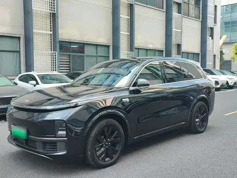 2023 Li Auto L8 Air