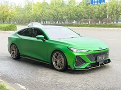 2023 Changan UNI-V 2.0T Lingsu — фото 2