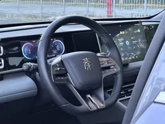 2024 BYD Qin L PHEV 120KM Exceed — фото 4