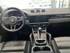 2022 Porsche Cayenne 3.0T Platinum, белый — фото 5