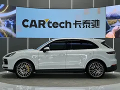 2022 Porsche Cayenne 3.0T Platinum, белый — фото 20