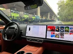 2025 Li Auto L9 Smart Refresh, чёрный — фото 15