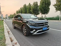 2022 Volkswagen Talagon 380TSI 4WD Luxury Pro 6-seat, чёрный — фото 3