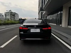 2021 Lexus LS 500h Executive, чёрный — фото 10