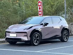 2025 Zeekr X 5-seat RWD — фото 1