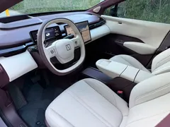 2025 Zeekr X 5-seat RWD — фото 9