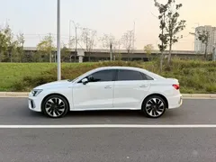 2023 Audi A3 L Limousine 35 TFSI Fashion Sport, белый — фото 4