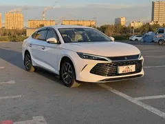 2024 BYD Qin L PHEV 80km Exceed, белый — фото 3