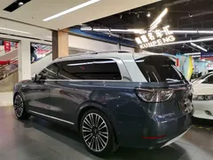 2024 Aito M9 EREV Ultra 42kWh 6, синий — фото 3