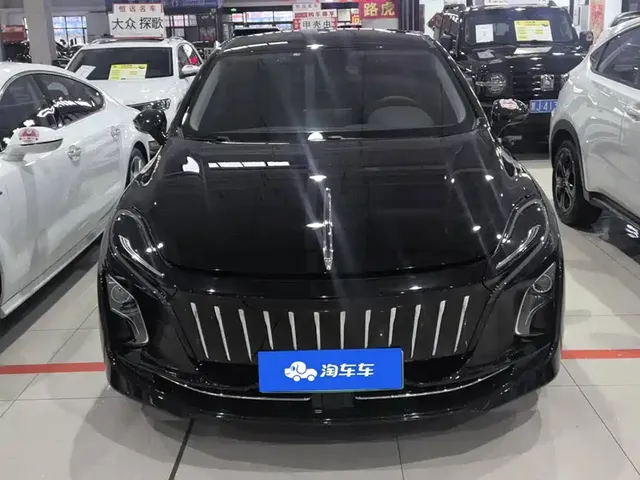 2023 Hongqi E-QM5 EV 620km PLUS