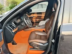 2023 Volvo XC90 B5 Luxury 5-seat, чёрный — фото 9