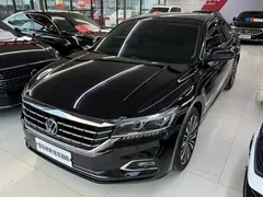 2021 Volkswagen Passat 330TSI Luxury, чёрный — фото 1