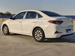 2020 Hyundai Elantra 1.6L AT GL, белый — фото 7