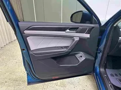 2023 Volkswagen Tayron 280TSI 2WD Luxury Plus Advanced, синий — фото 12