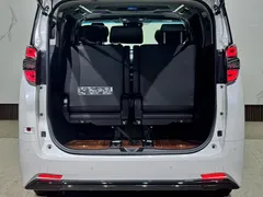 2021 Toyota Vellfire 2.5L Hybrid HV Luxury, белый — фото 25