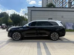 2024 Aito M9 EREV Ultra 52kWh 6-seat, чёрный — фото 15