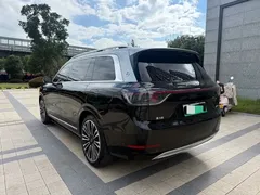 2024 Aito M9 EREV Ultra 52kWh 6-seat, чёрный — фото 18