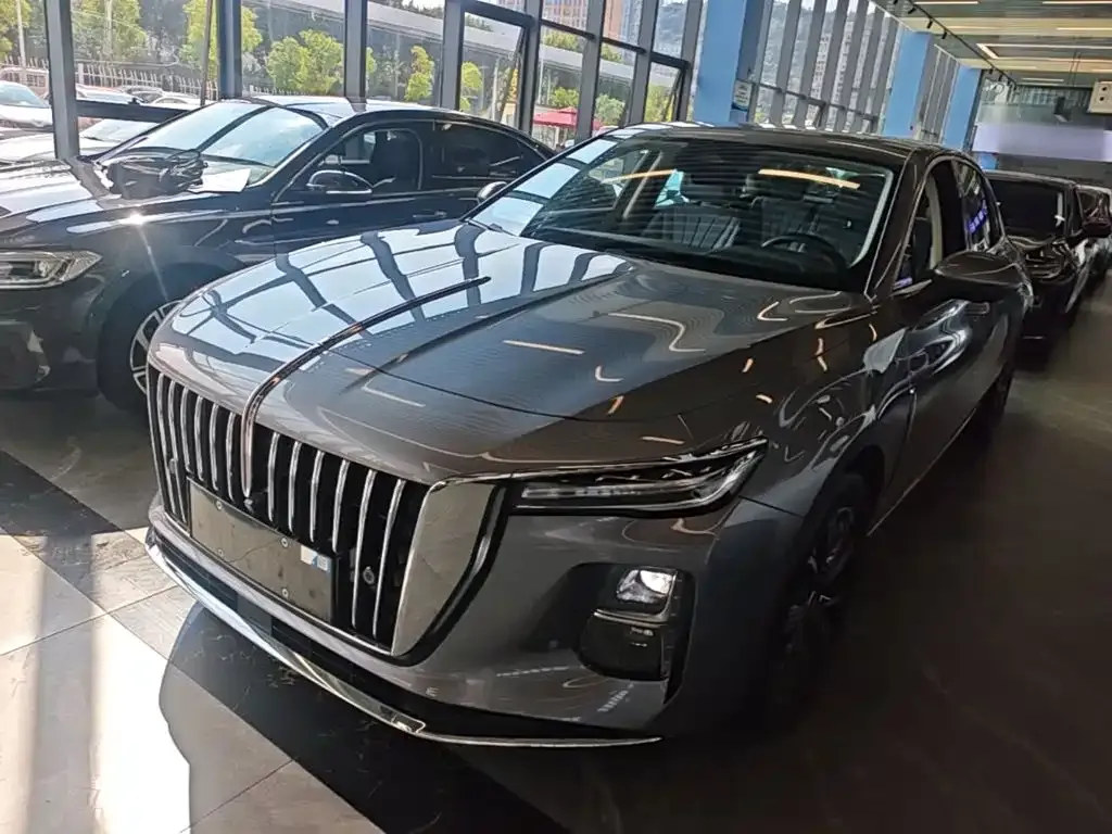 2025 Hongqi H5 PHEV 170