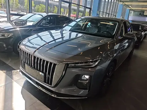 2025 Hongqi H5 PHEV 170