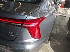 2025 Hongqi H5 PHEV 170 — фото 8